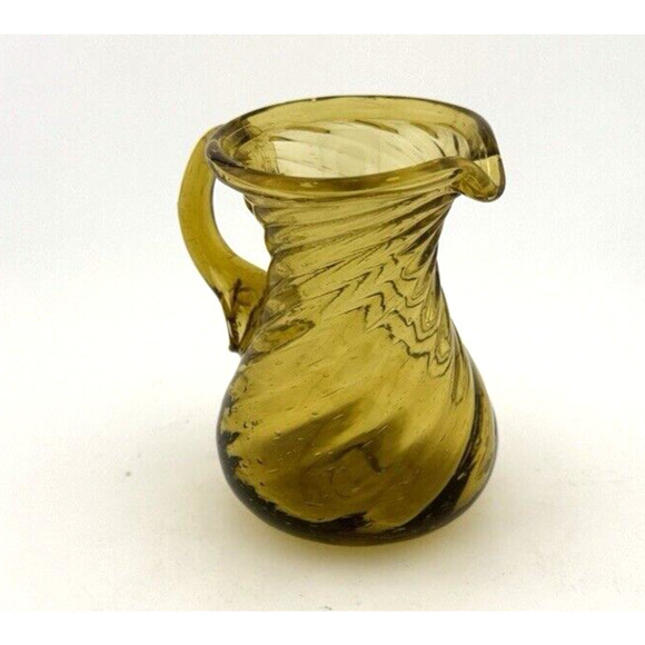 Hand Blown Vintage Amber Swirl Miniature Pitcher Creamer Vintage 3.5 in. - Picture 6 of 11